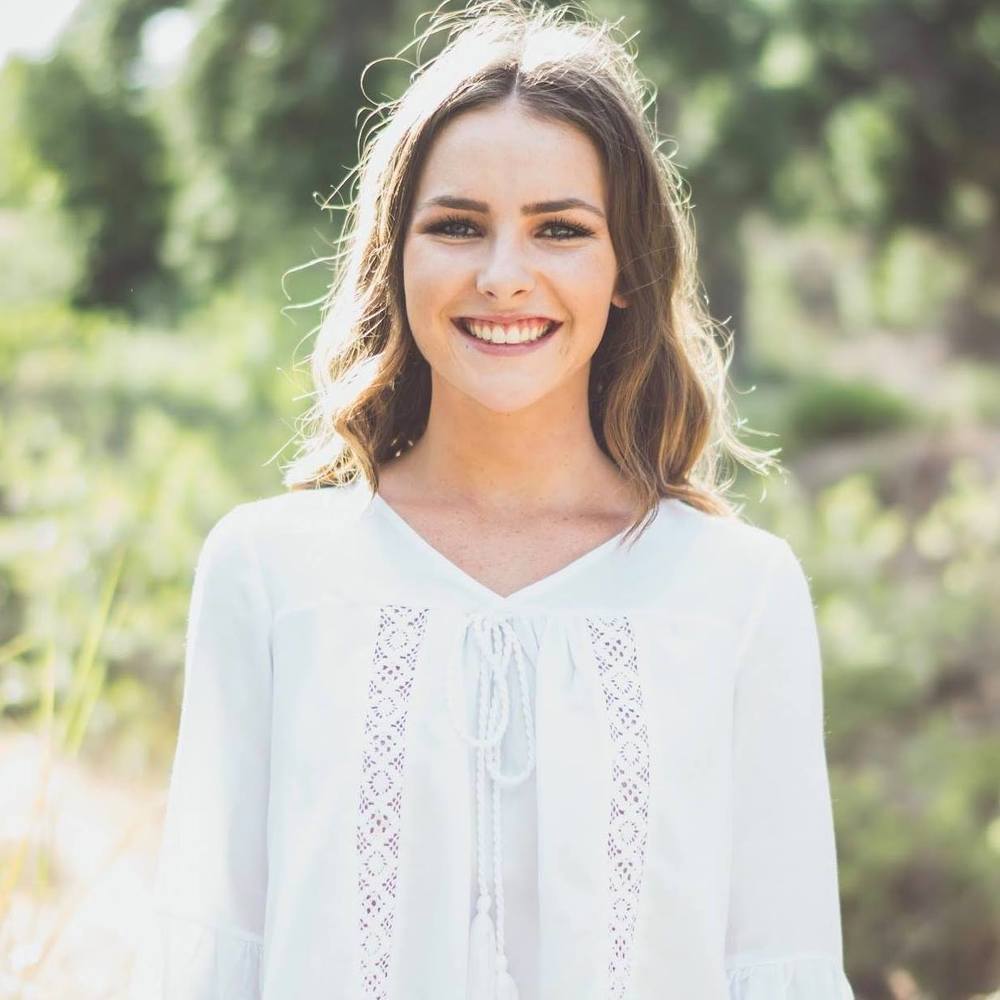 Meet your Posher, Savanna